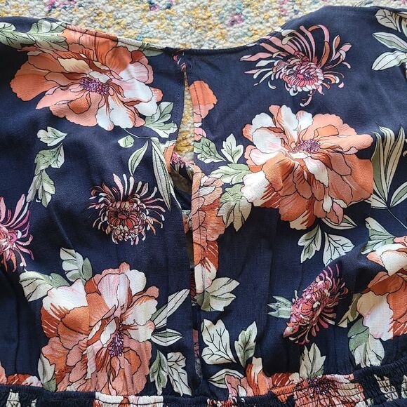 Lulus floral dress - Picture 9 of 16